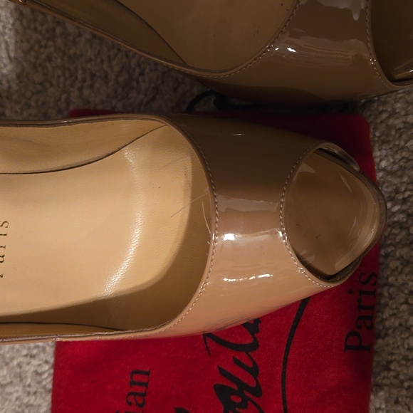 Gently worn CL heels - Picture 10 of 13